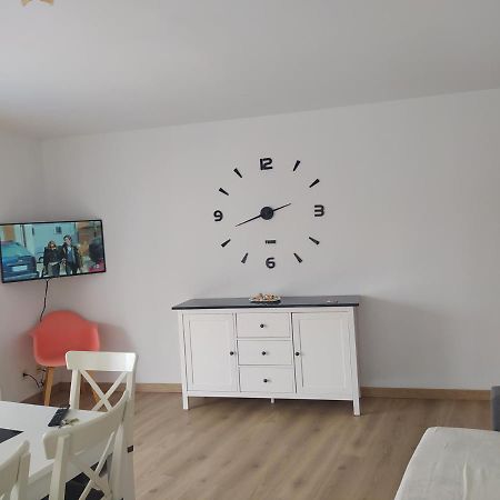 Apartamentos Ch Салоу Екстер'єр фото