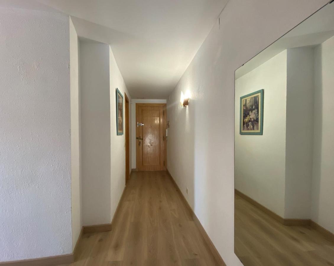 Apartamentos Ch Салоу Екстер'єр фото
