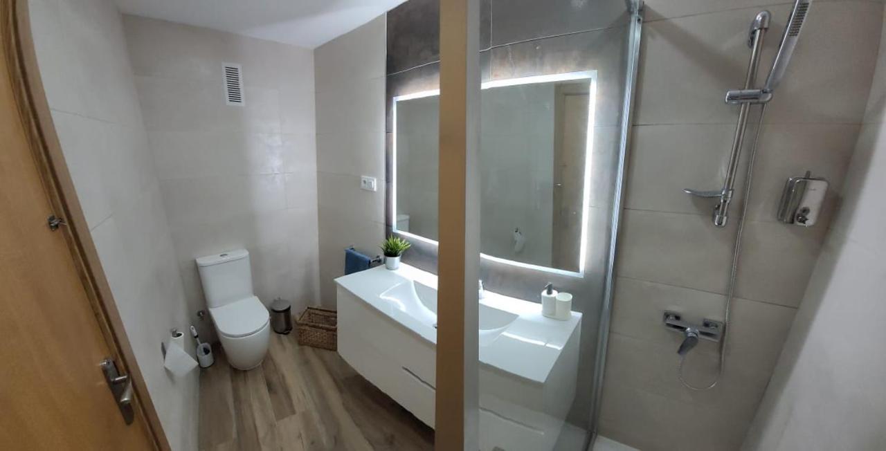 Apartamentos Ch Салоу Екстер'єр фото