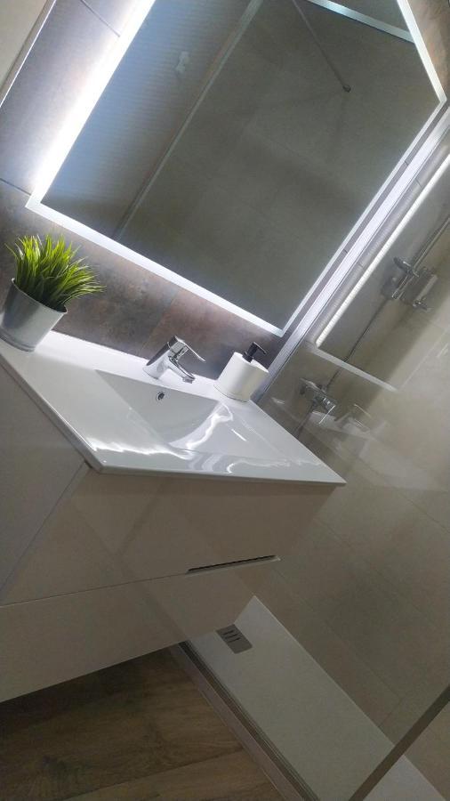 Apartamentos Ch Салоу Екстер'єр фото