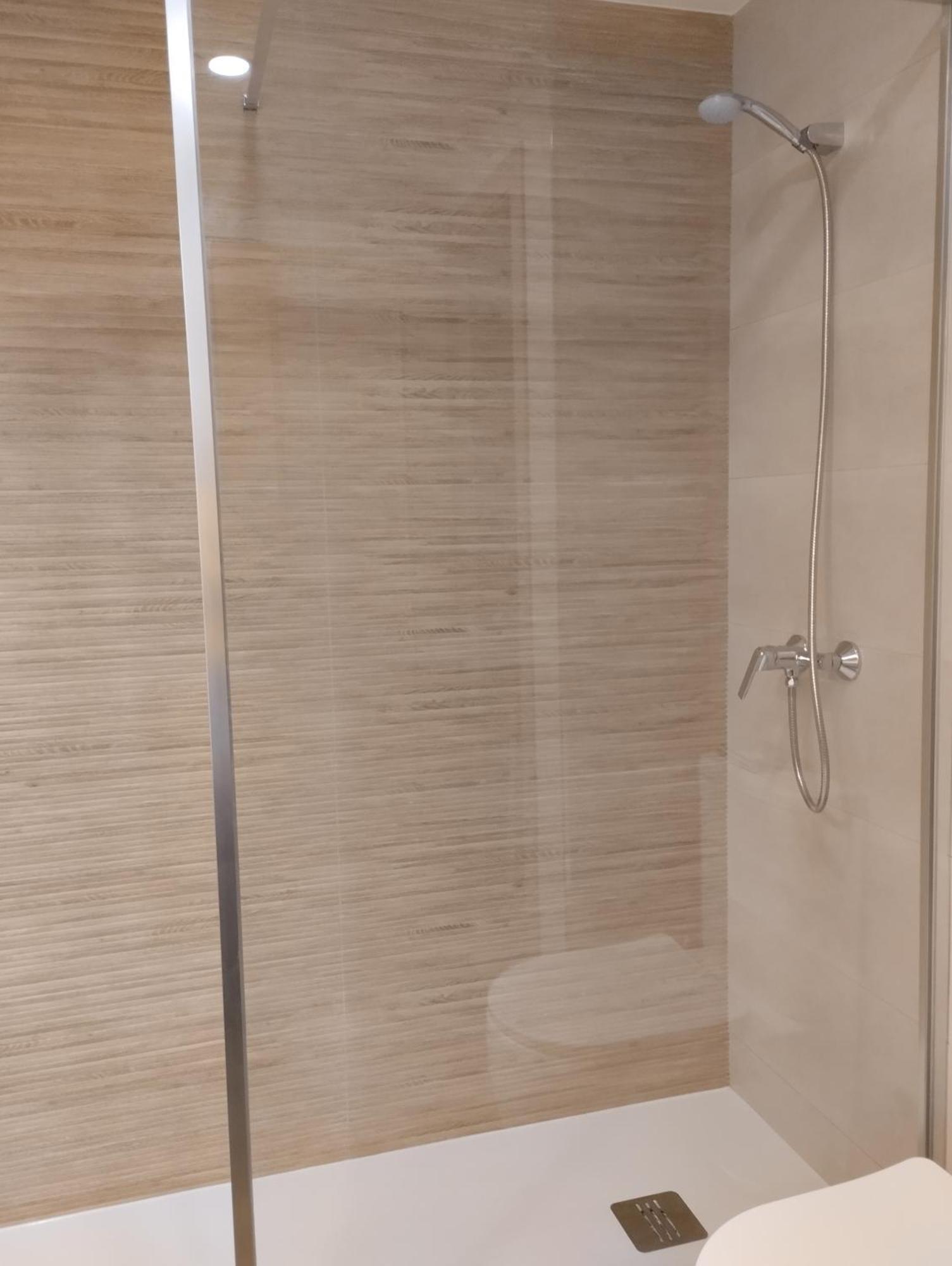 Apartamentos Ch Салоу Екстер'єр фото